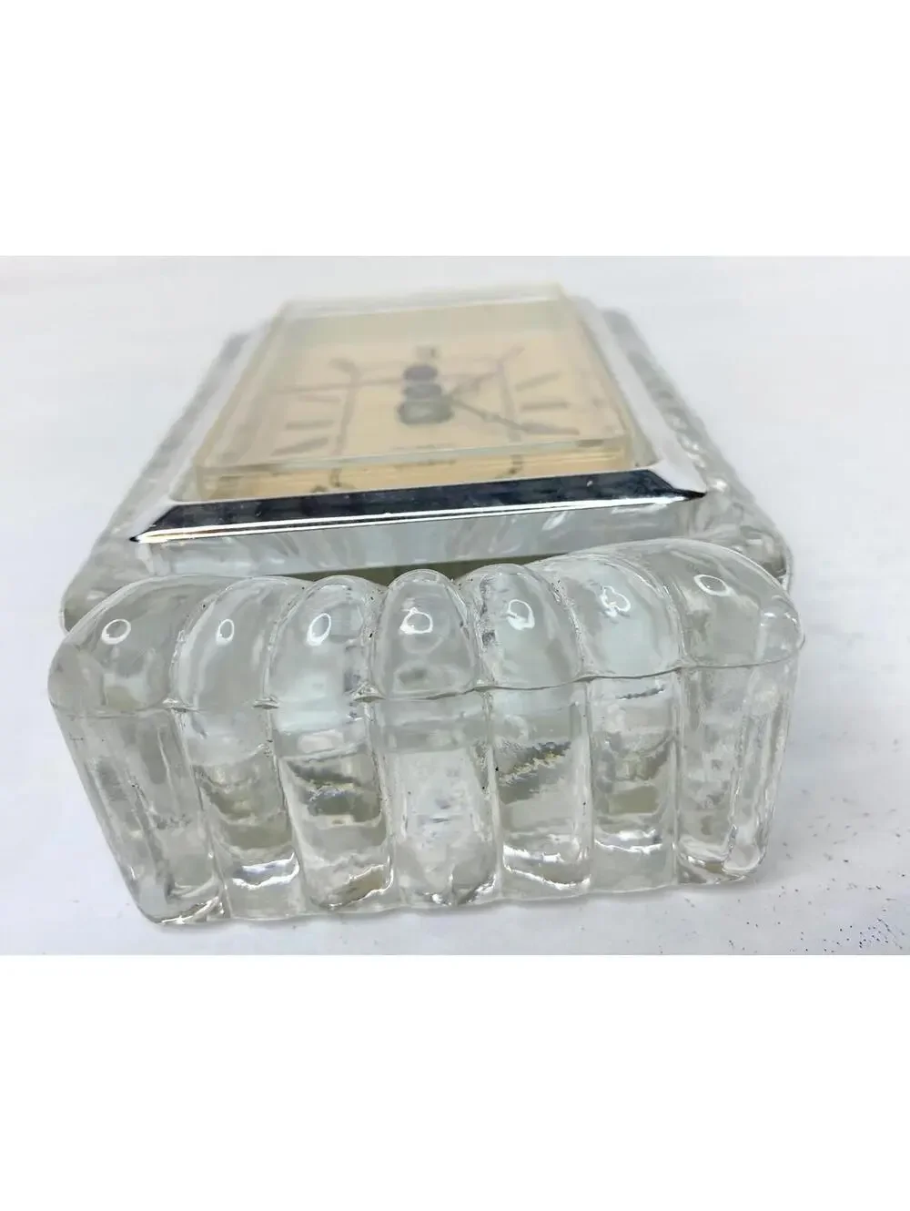 Crystal Clear Century 24% Lead Crystal Quartz Table Clock Taiwan 5” Tall “Works”